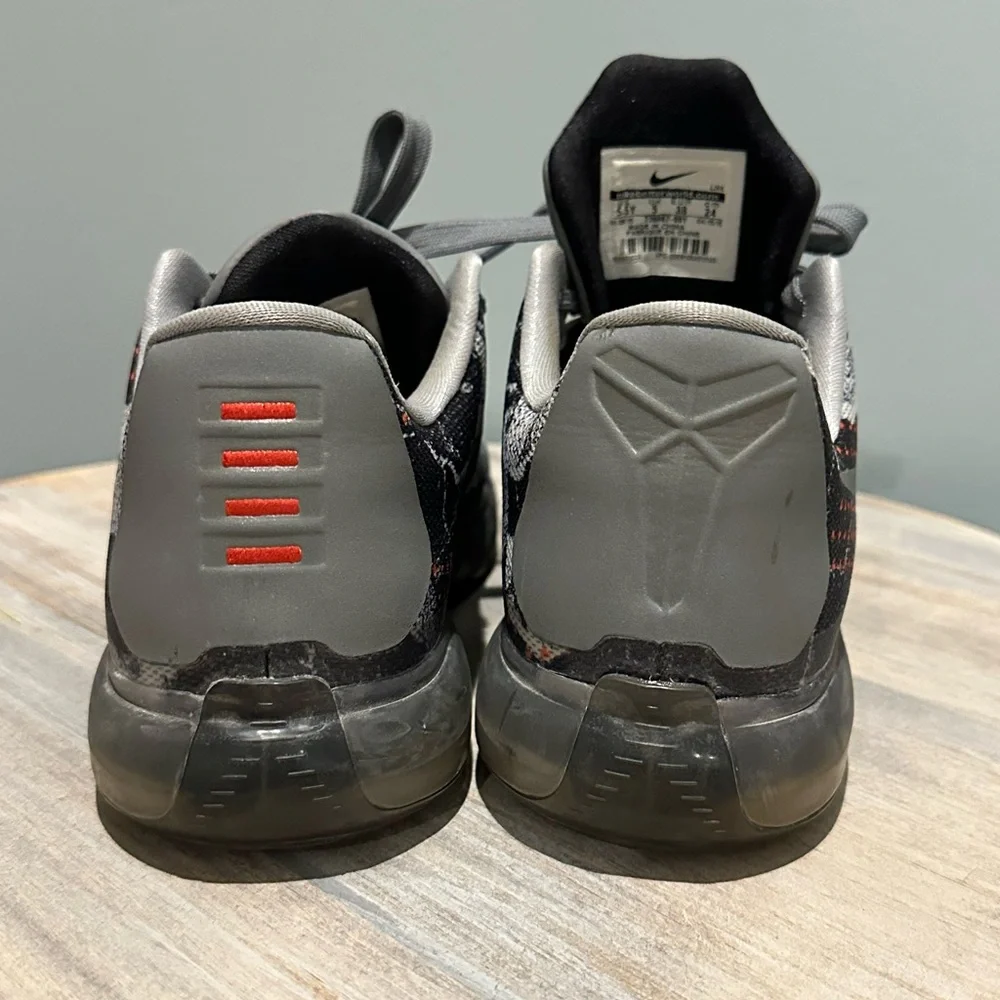 Nike kobe pain